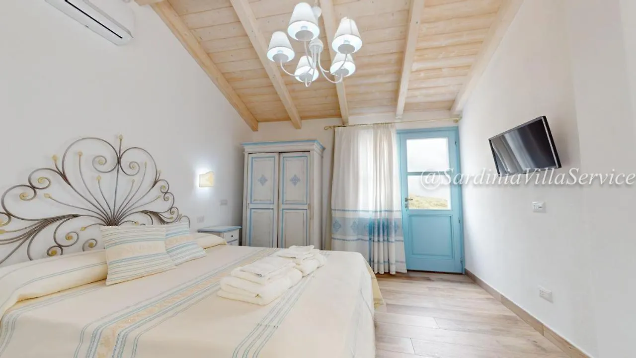 Holiday home Villetta Light Blue - Aglientu Italy